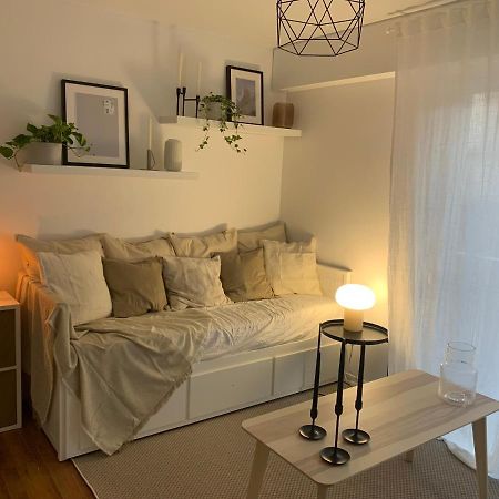Studio Tivoli La Tour Дижон Экстерьер фото