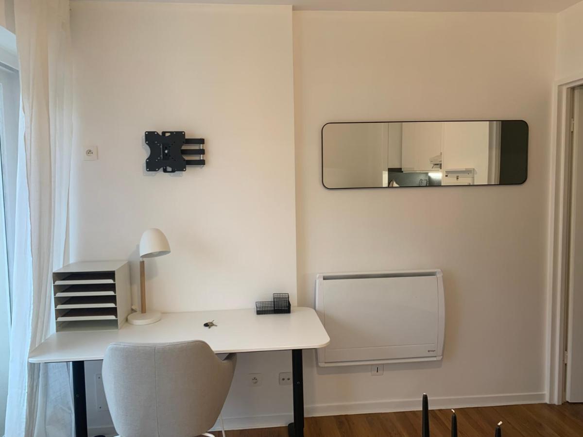 Studio Tivoli La Tour Дижон Экстерьер фото